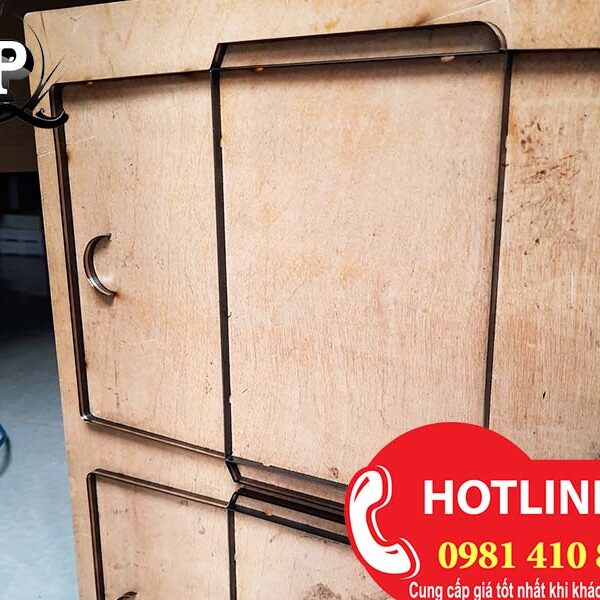khuôn bế thiệp cưới